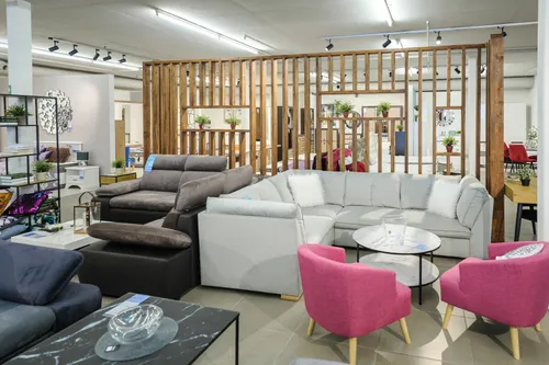 „Gintaro baldų“ salonas / Organizatorių nuotr.