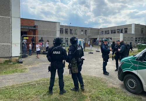 pabėgo nelegalūs migrantai