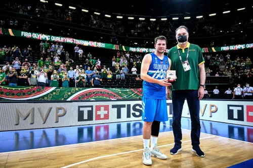 fiba oqt 2021 lithuania vs slovenia hendrik osula 72