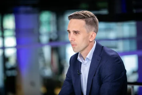 tadas povilauskas 85244479