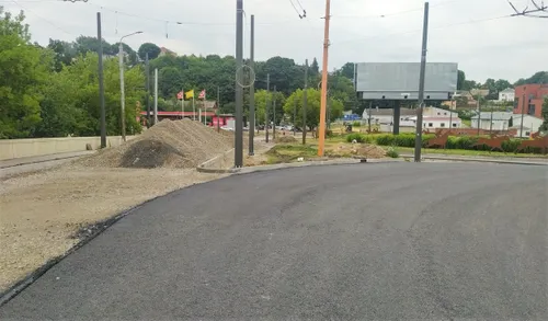 img 483d3d9ecd1fd60ad9ebcf23c05c5283 v