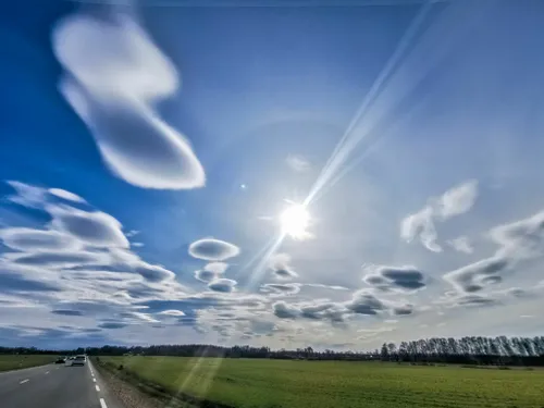 Lęšiškieji debesys / V. Lomsargytės / „Orai ir klimatas Lietuvoje“ „Facebook“ nuotr.