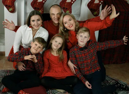 Smiltė Juraitė su šeima / Asmeninio albumo nuotr.