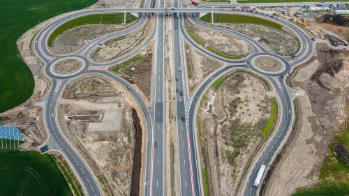 Rekonstruotas magistralinis kelias ties Giraite