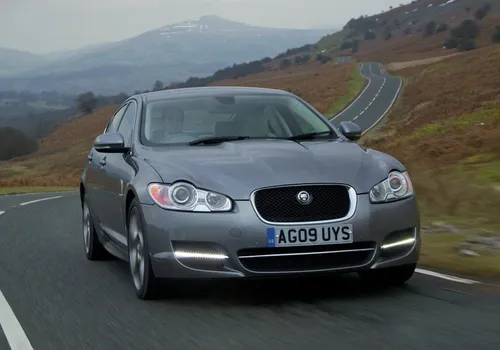 220906 jaguar xf