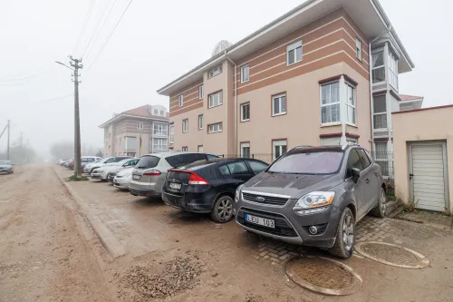 Parkingas Akacijų gatvėje Aleksote