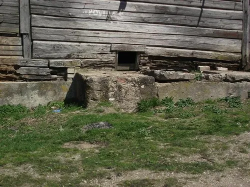 kaciuniskes dvaro svirnas j verksniene 2013 05 02 1