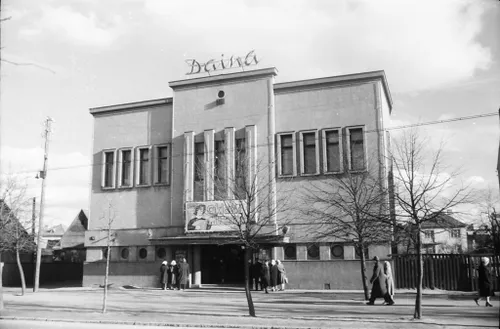 Daina (Kauno miesto muziejaus nuotr. Aut. Stanislovas Lukošius)