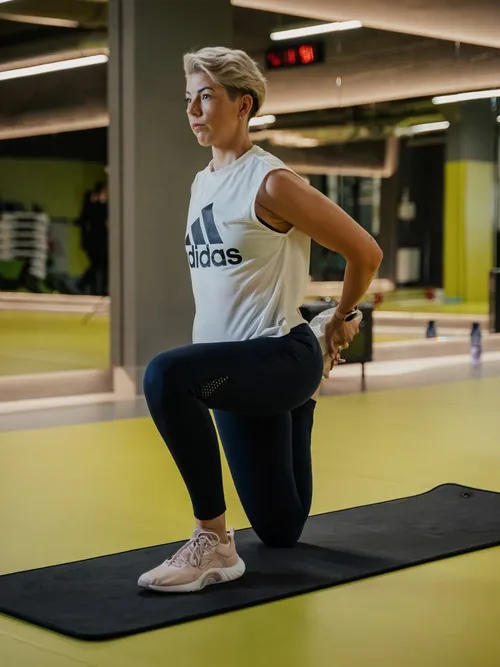 karolina seiliuviene body tone