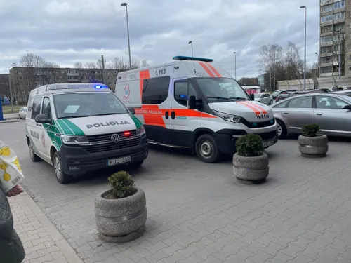 Maximoje mirė moteris