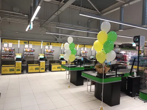 kaune atidaryta atnaujinta iki vaisvydava parduotuve2