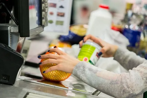 Parduotuvė, kasa, maisto produktai