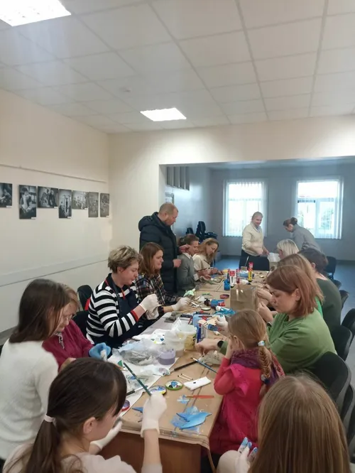 1000 paukščių obelynei