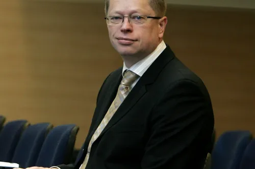 2ba62c821f1d47404eac59807f4d0e0f