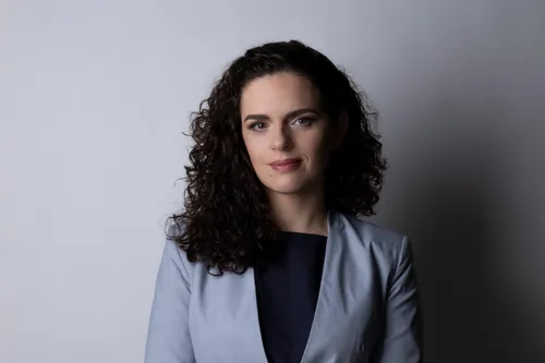 83c4efa455b2fde274b395e6f89e7b4d