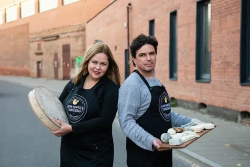 e8b320a166e82bb0707b3b83b20d1572