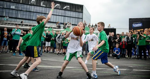 8864287d8e0cbfd338b99ef8121e7292