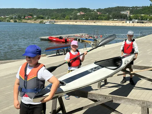 4751655a5660edef351063050b39d436