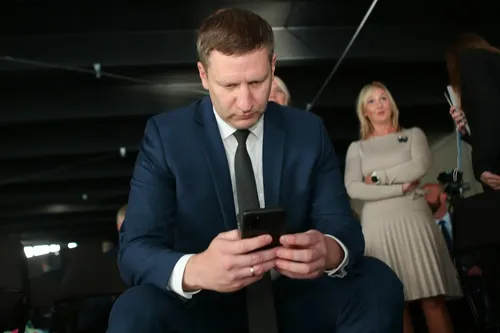 4efe446df11f2e78e688e253a6bc270e