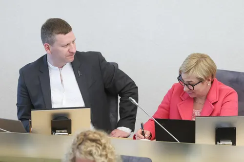 6c0ca93d01e1dfba54230599c3c8c6ab