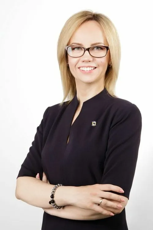 8cf7ade2ce7f86599464ba443b099d76