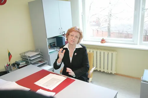 9b217612b7fd1d5d833d0a606fbca23f