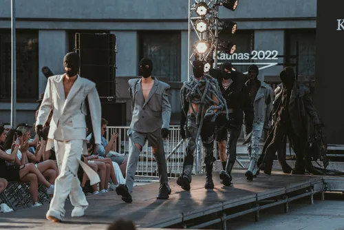 d1bc469f76e23941f961ae6614828dfc