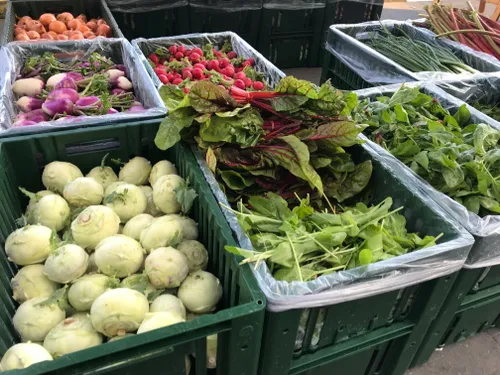 Ūkininkų turgelis Kauno „Akropolyje“ / Organizatorių nuotr.