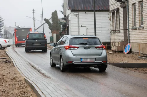 576b39d0219f343ac994884153a2c9c9