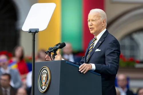 Istorinis J. Bideno kreipimasis į Lietuvą: lietuviai geriausiai žino laisvės galią