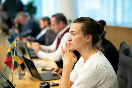 89b13c0df5287ef92f3a86678be145ef