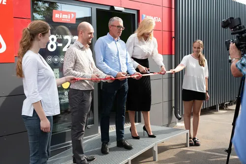 06cbb093d412d208d3db6ab3e2a6d337