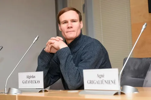 d440692e7c95166fa65cd8afdad6acef