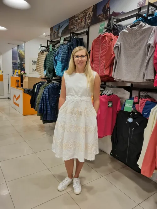 8799da29d7034e2c649efc937327cef4