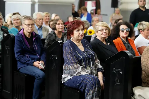 e58c093ca7cd65e1b6ebeaf4e681586b