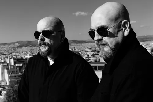 f7f9acc4d6b648985d74be4a7d7c2676