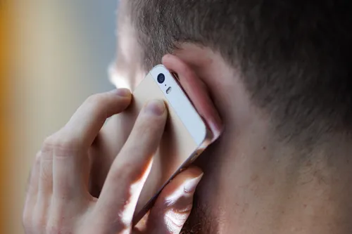 Telefoniniai sukčiai