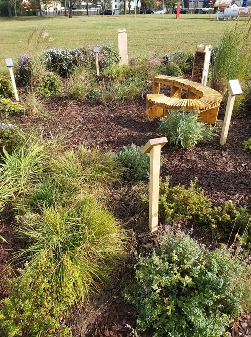 9760e0917a97d652f78a9a3479b864e6