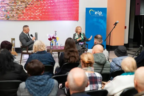 c1b0dff0a80f4207b8078b73d9e484b9