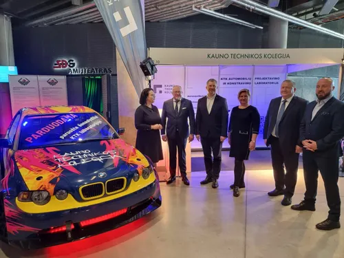 c26326e34633d6662af55ba89df93eaa