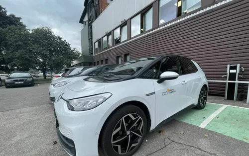 c263c34a3f4bcf36eb8563e7bc80c1ba