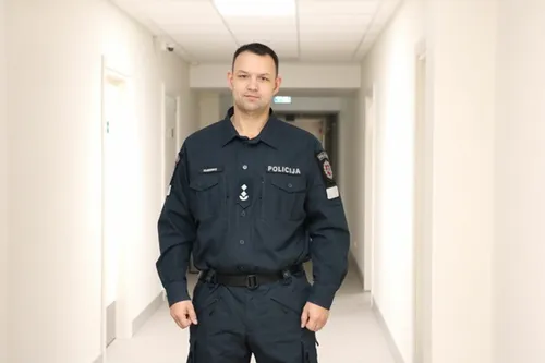 93bfe62e3c4ba52ebc06e1b629cfd9d9