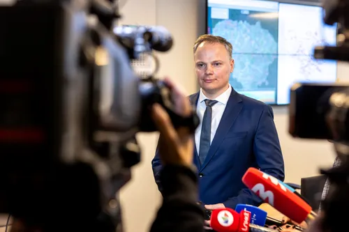 52fe379655e1542ffed385c5a97238ea