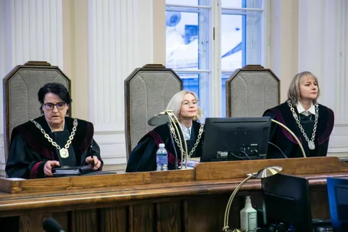 7c761c485ced54f7f0dfd6c67fec1d4b