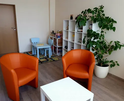 310e3da98440f4d46bb337d26ba10c8a