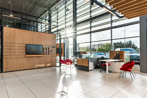 Atnaujintas „Autotoja“ salonas / Organizatorių nuotr.