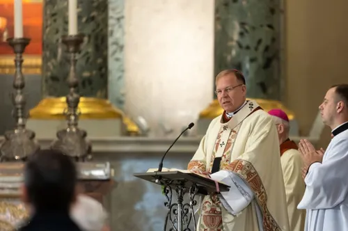 Arkivyskupas Gintaras Grušas