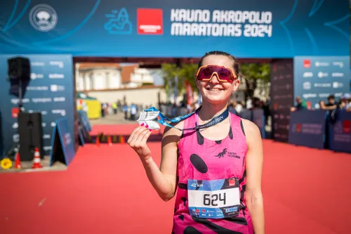 7c9fb69ba3b6c8689d7307c0245936d8