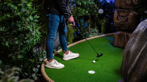 „Jungle Monkeyz Adventure Golf“ erdvė / Organizatorių nuotr.