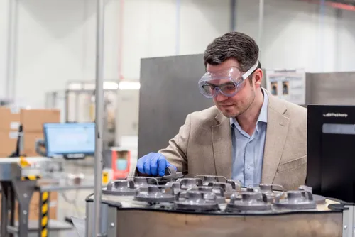 c6dd30a51bbf586c8636f81da05f3bb0